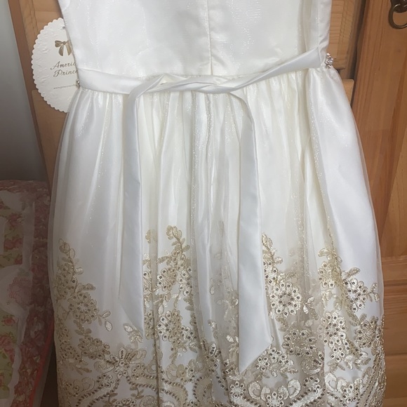 NWT gold lace sparkle flower girl communion dress - Picture 12 of 16